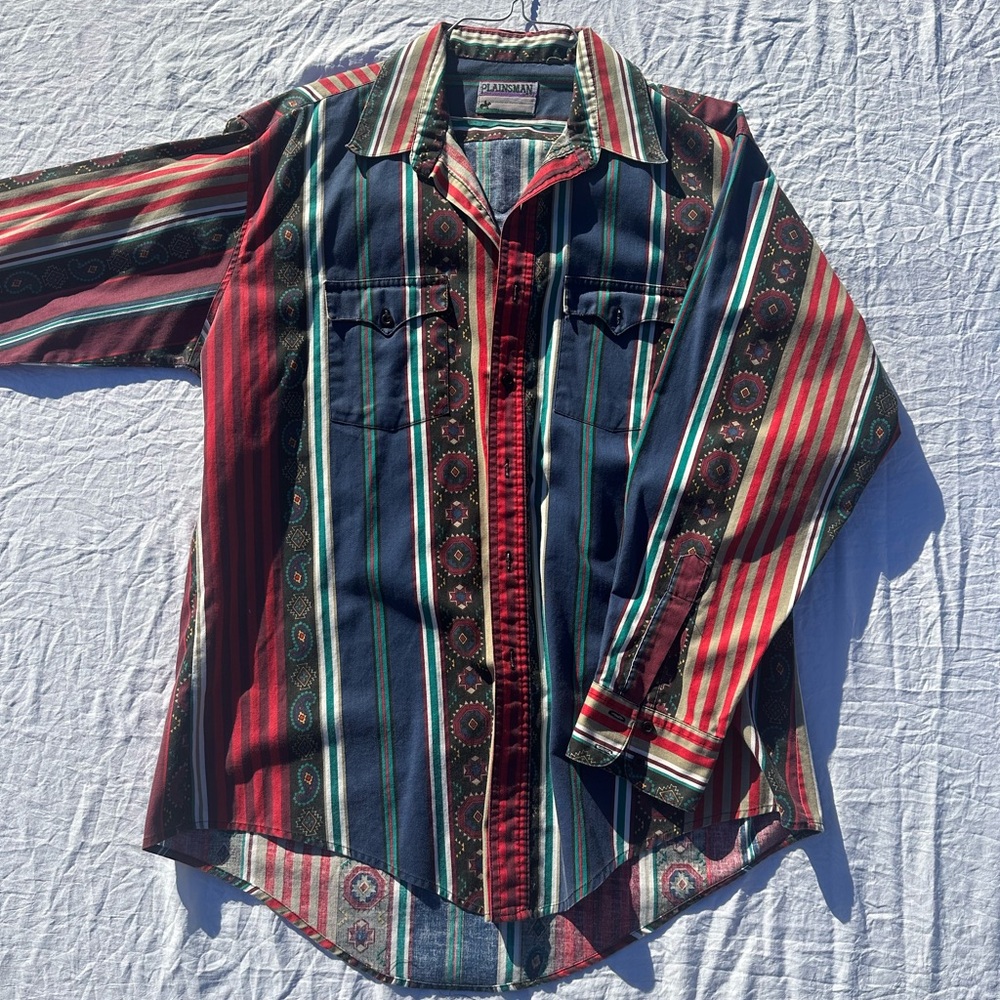 Plainsman Aztec button up size larg